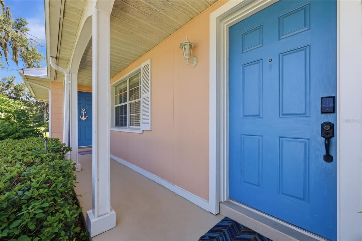 936 BAKER STREET — photo 3 of 53