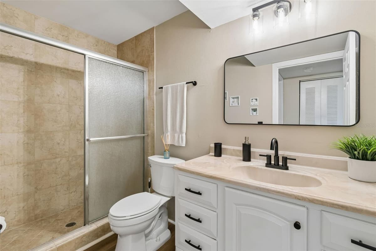 4115 CHATHAM OAK COURT — photo 34 of 76