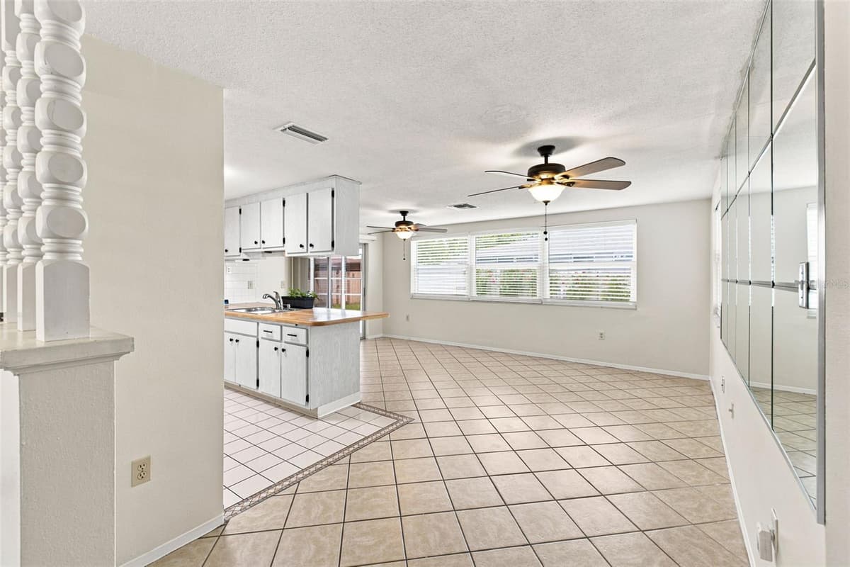 7203 CHERRY LAUREL DRIVE — photo 26 of 38