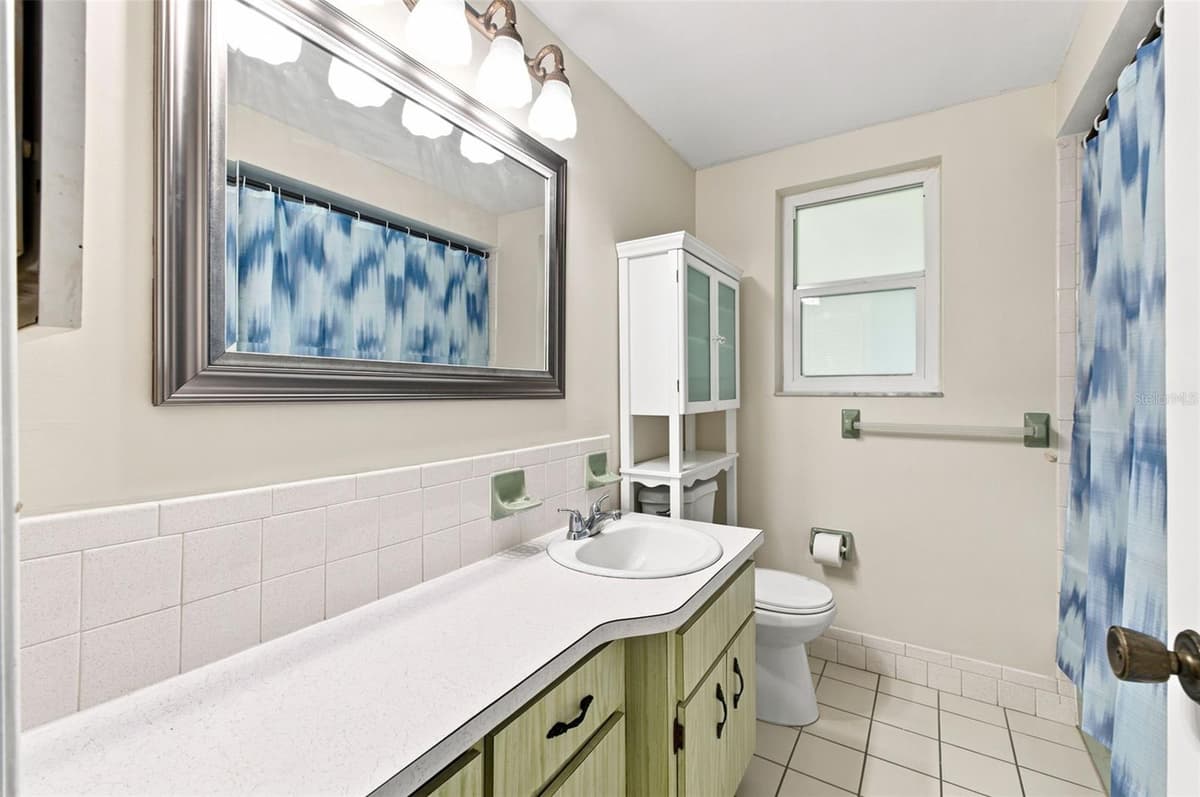 7203 CHERRY LAUREL DRIVE — photo 20 of 38