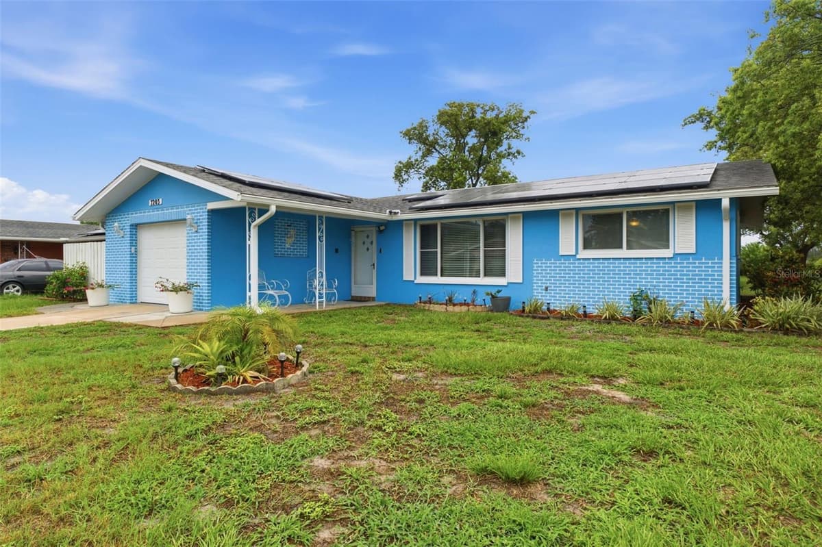 7203 CHERRY LAUREL DRIVE — photo 9 of 38