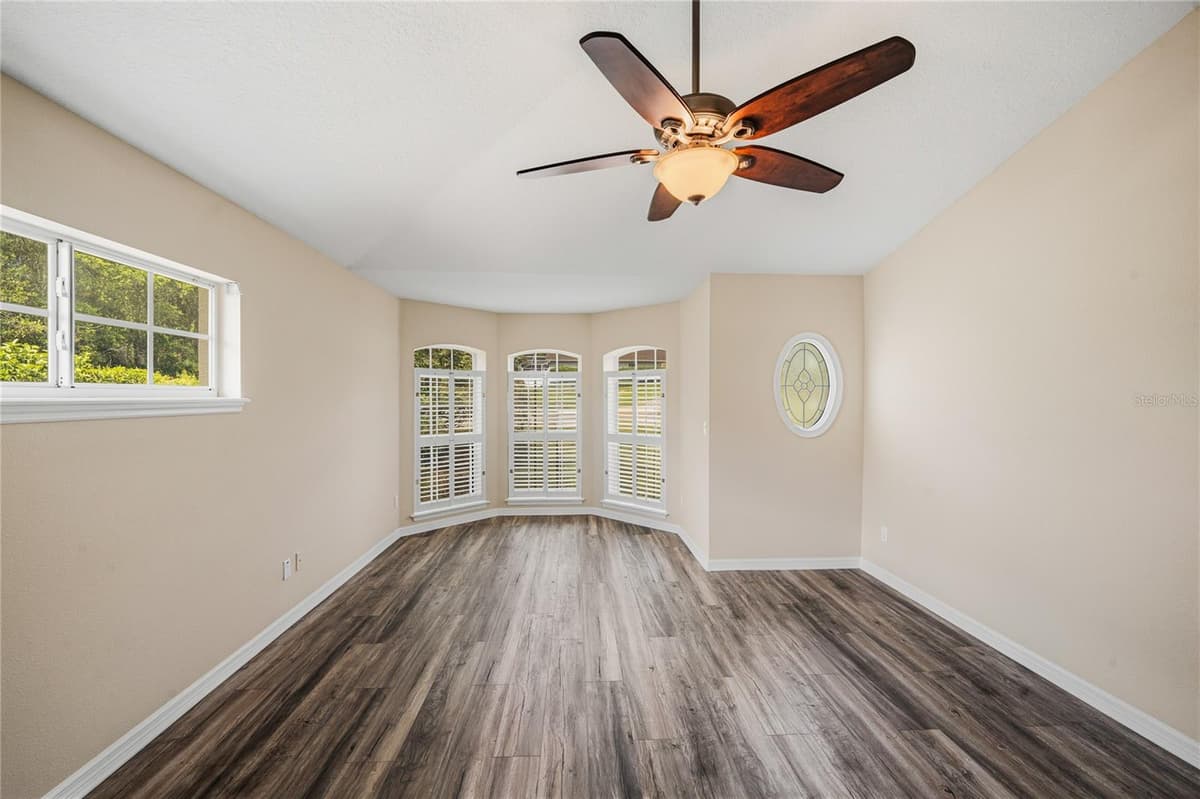 99 HOLLOW PINE DRIVE — photo 22 of 39