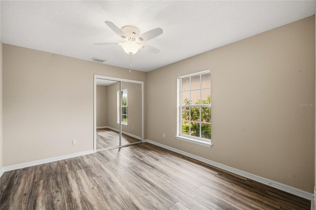 99 HOLLOW PINE DRIVE — photo 18 of 39