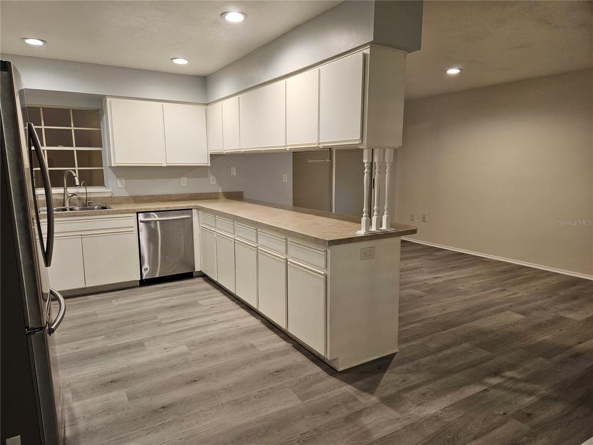 22360 SOUTHSHORE DRIVE — photo 5 of 16
