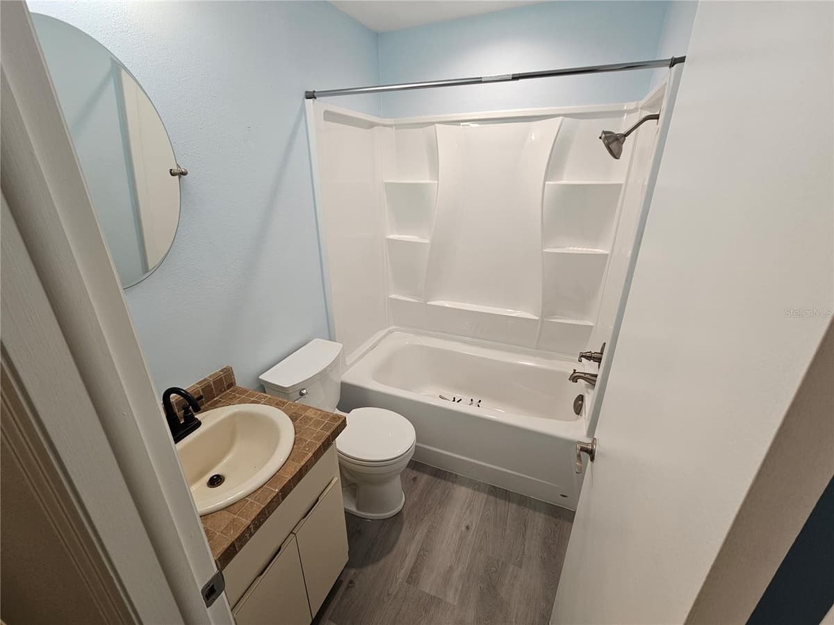 22360 SOUTHSHORE DRIVE — photo 10 of 16
