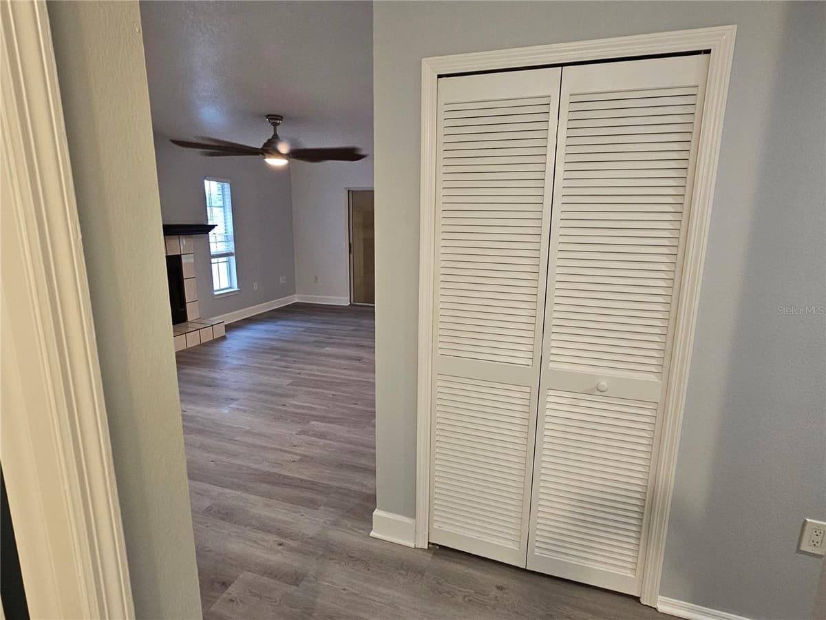 22360 SOUTHSHORE DRIVE — photo 8 of 16