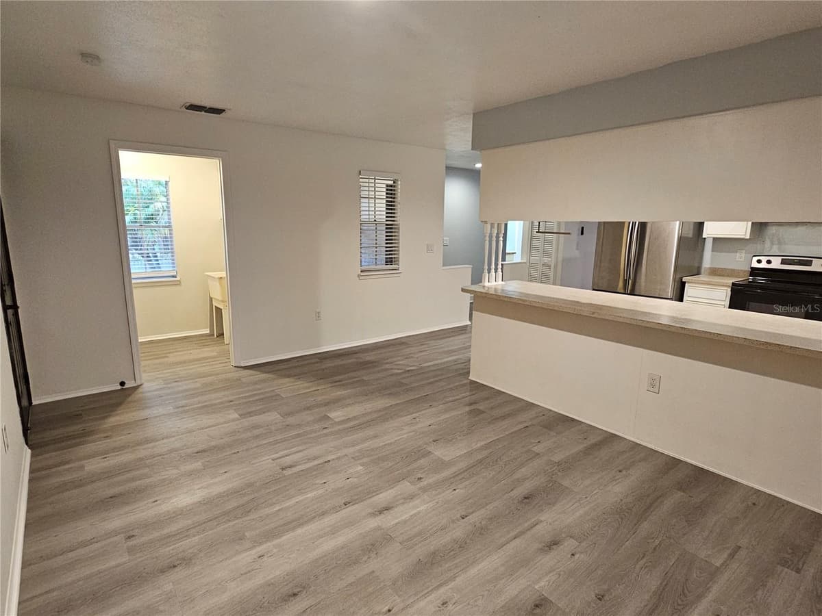 22360 SOUTHSHORE DRIVE — photo 6 of 16