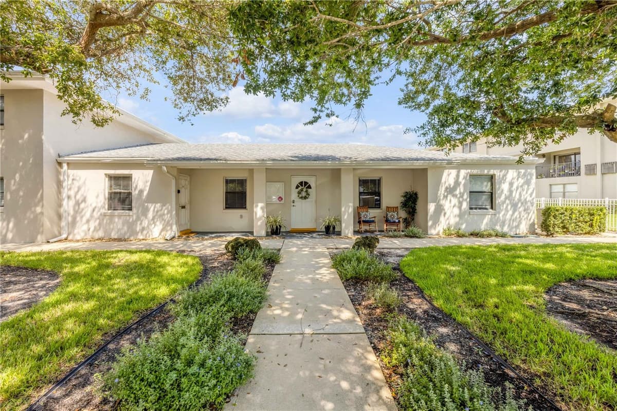 2100 PENINSULA AVENUE — photo 38 of 76