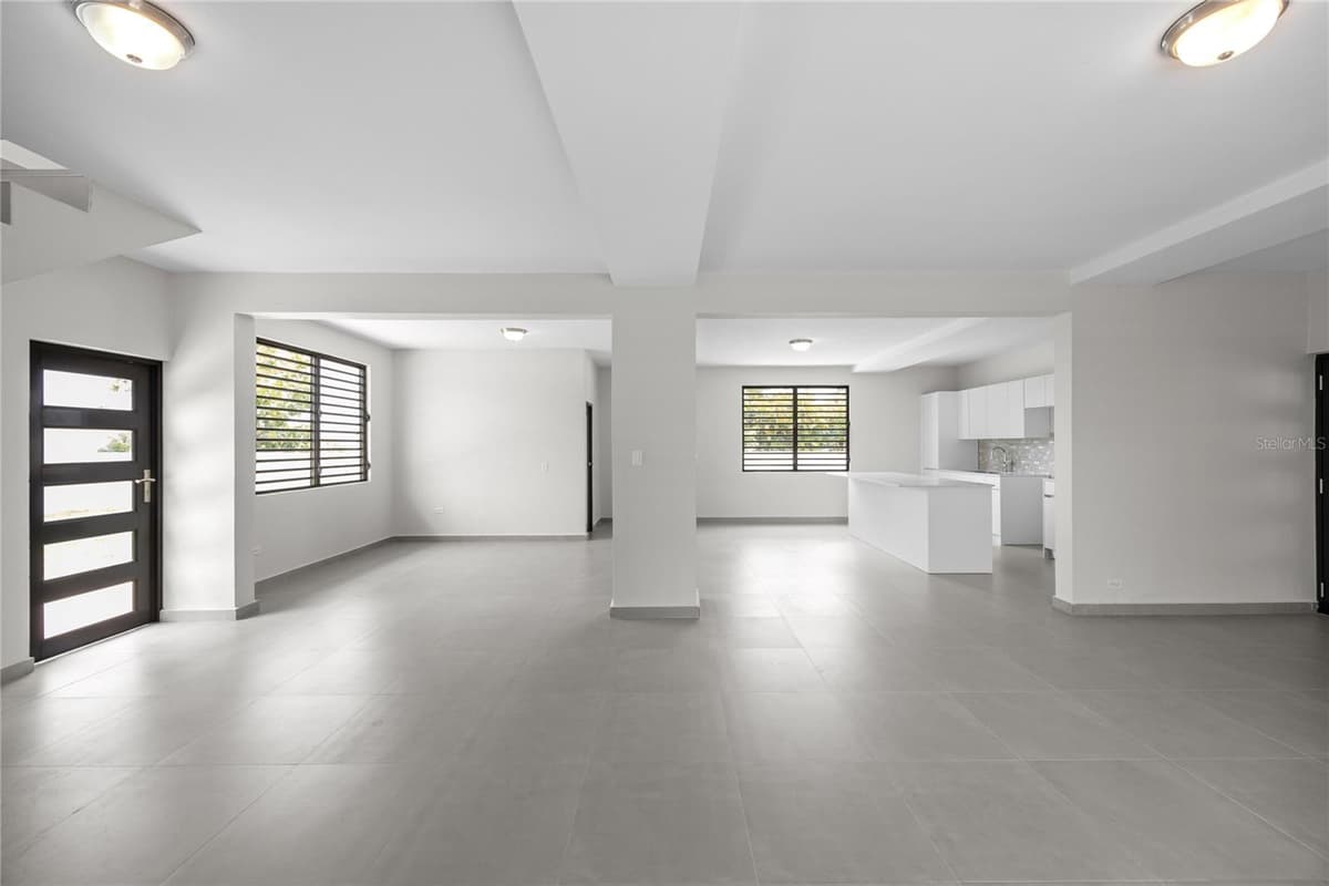 4 REXVILLE VAN SCOY — photo 6 of 16
