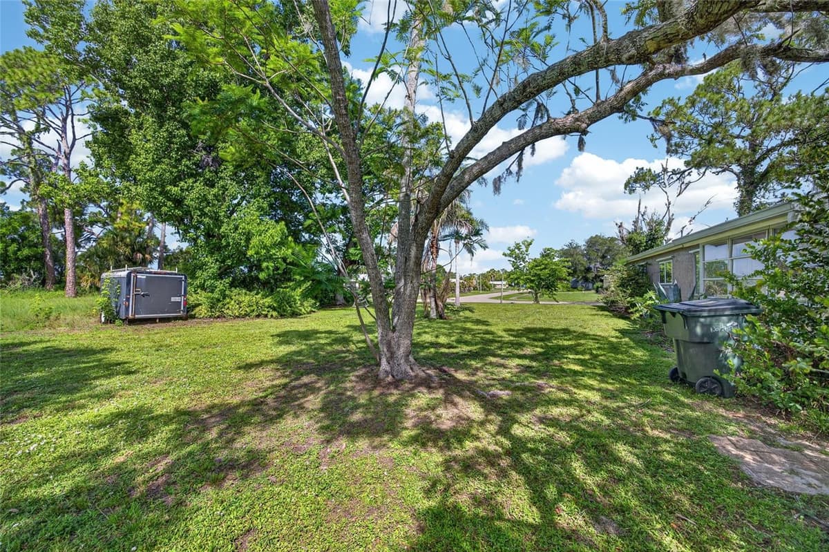 6789 MIRO COURT — photo 29 of 33