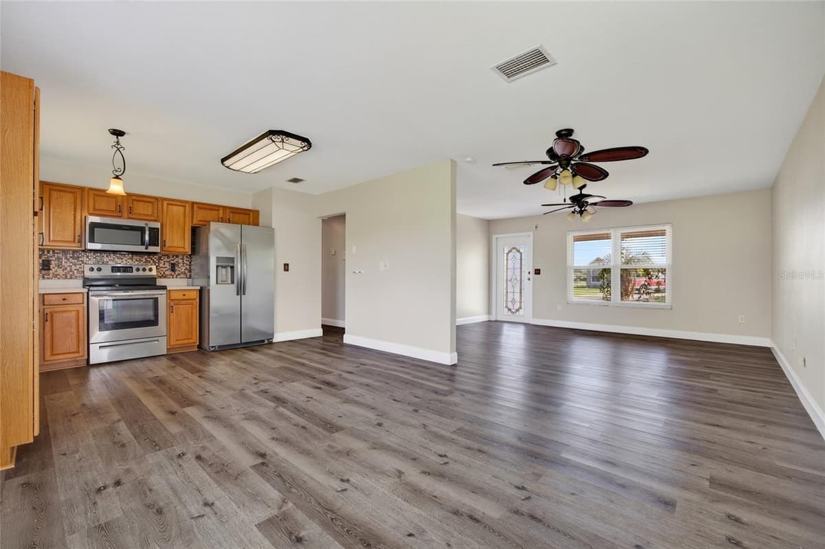 6789 MIRO COURT — photo 5 of 33