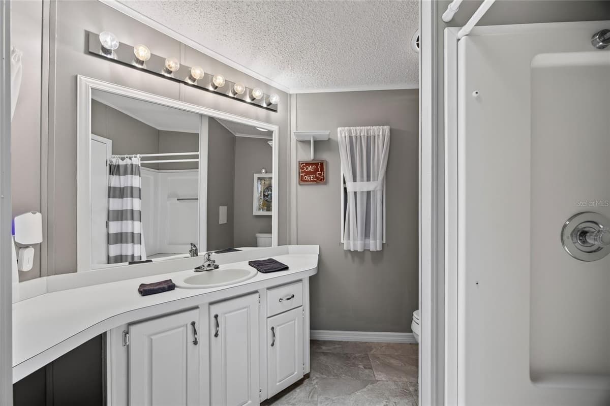 644 SCHOONER STREET — photo 19 of 44
