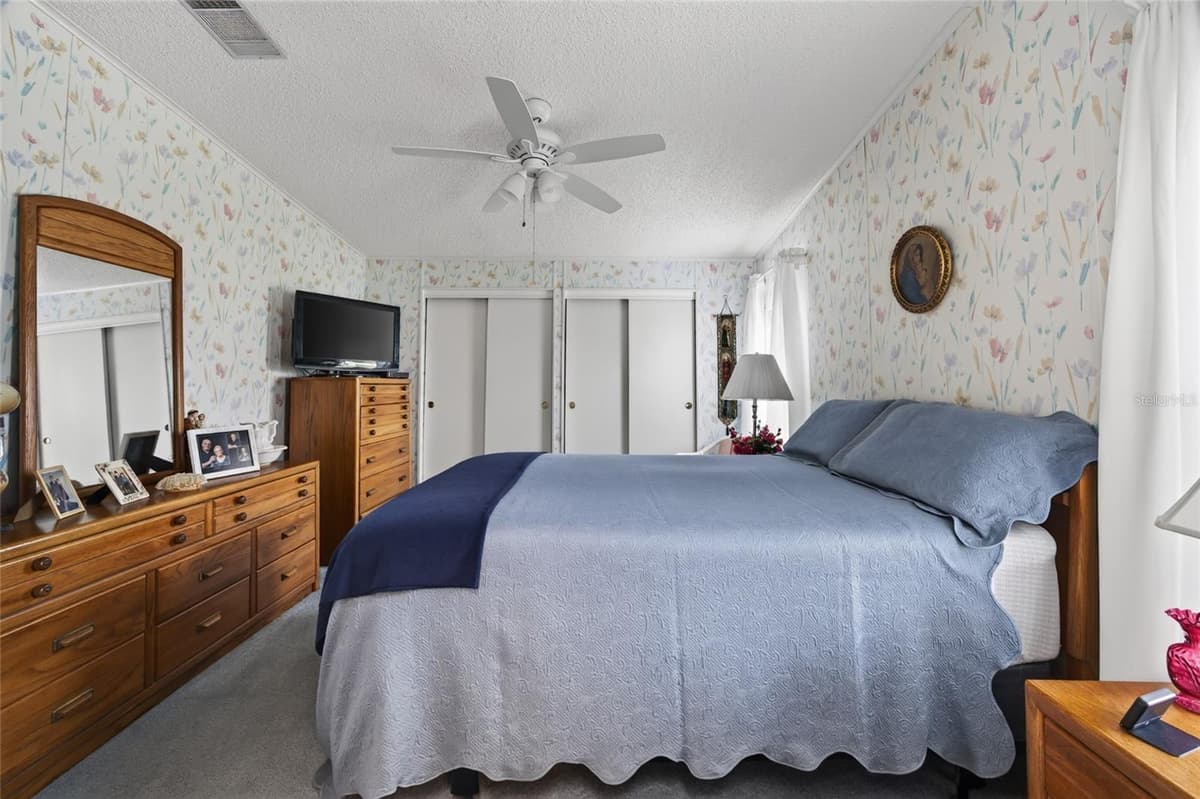 644 SCHOONER STREET — photo 18 of 44