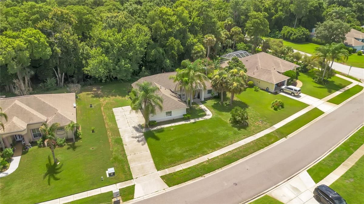 3739 SUNRISE OAKS DRIVE — photo 10 of 16