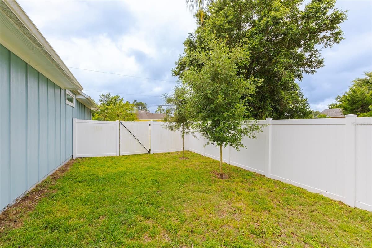 17 ROCKWELL LANE — photo 48 of 65