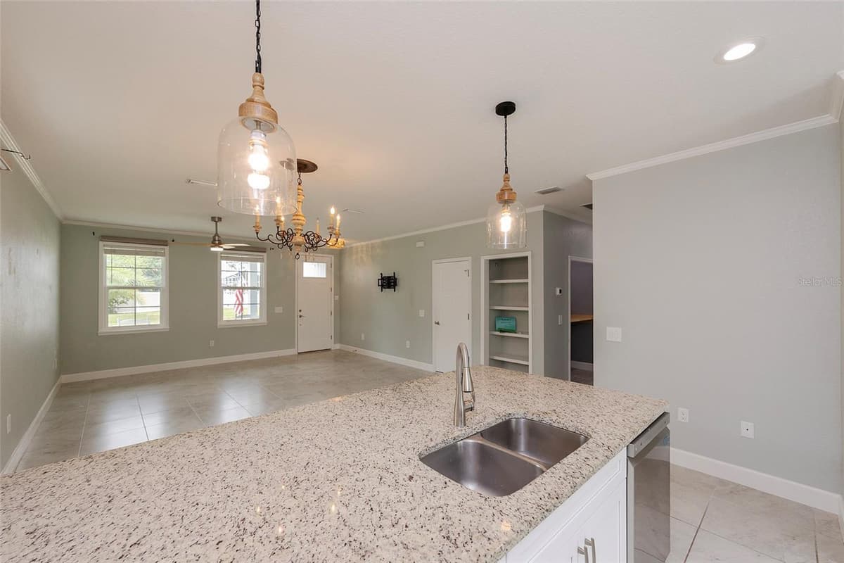 17 ROCKWELL LANE — photo 26 of 65