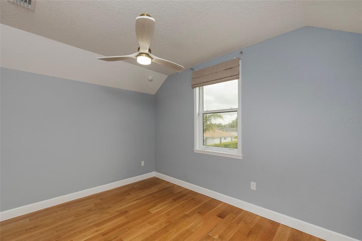 17 ROCKWELL LANE — photo 14 of 65