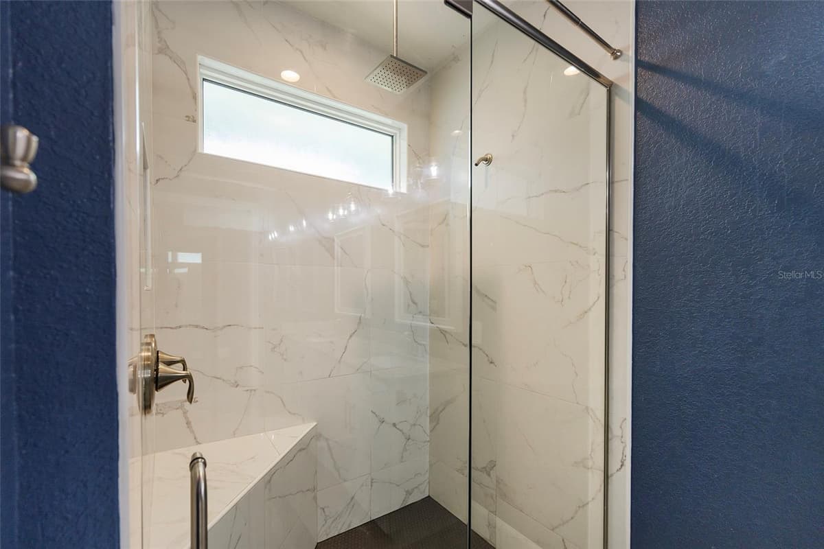 17 ROCKWELL LANE — photo 10 of 65
