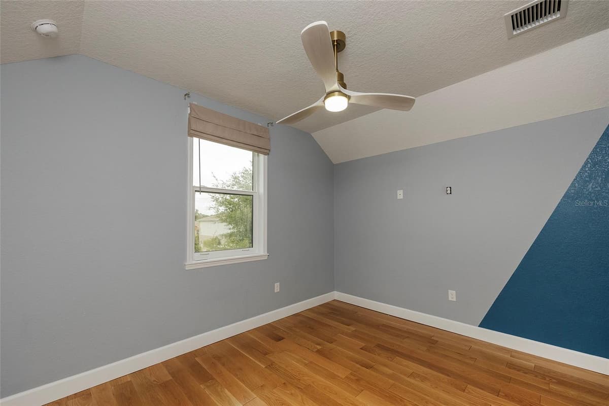 17 ROCKWELL LANE — photo 13 of 65