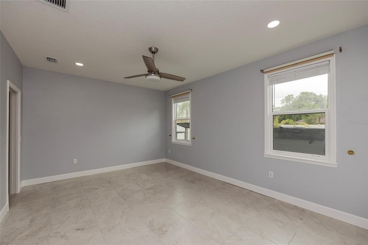 17 ROCKWELL LANE — photo 17 of 65