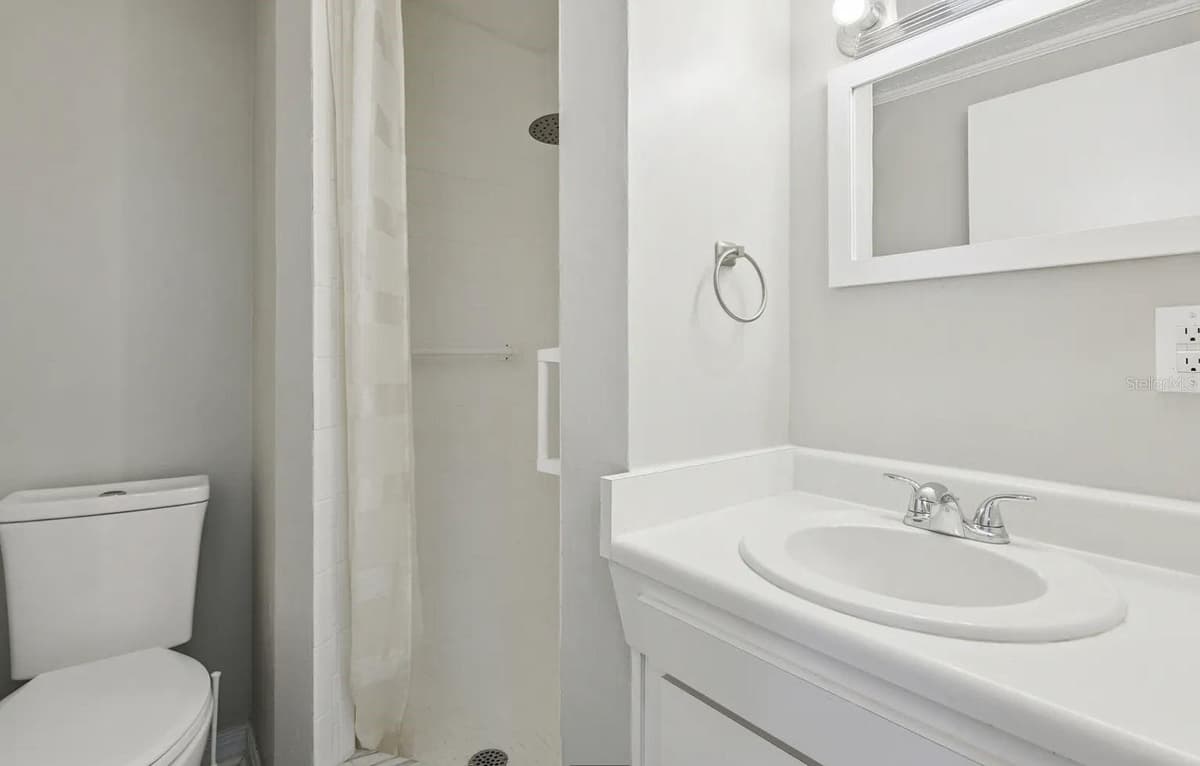 1018 OSPREY COURT — photo 7 of 11