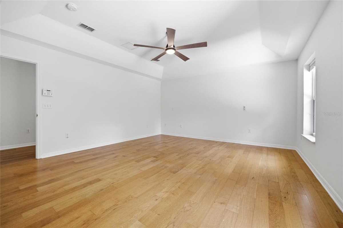 11121 15TH PLACE — photo 33 of 64