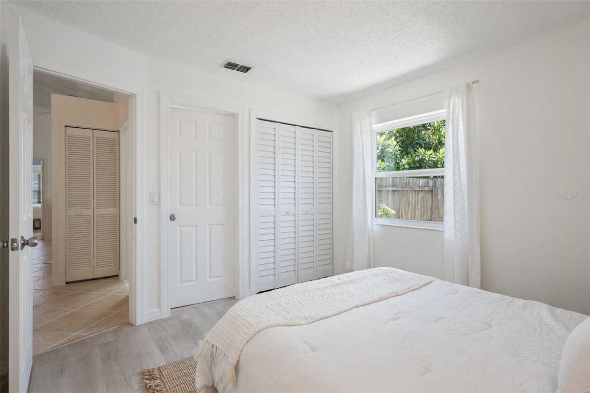848 HEATHER GLEN CIRCLE — photo 17 of 32