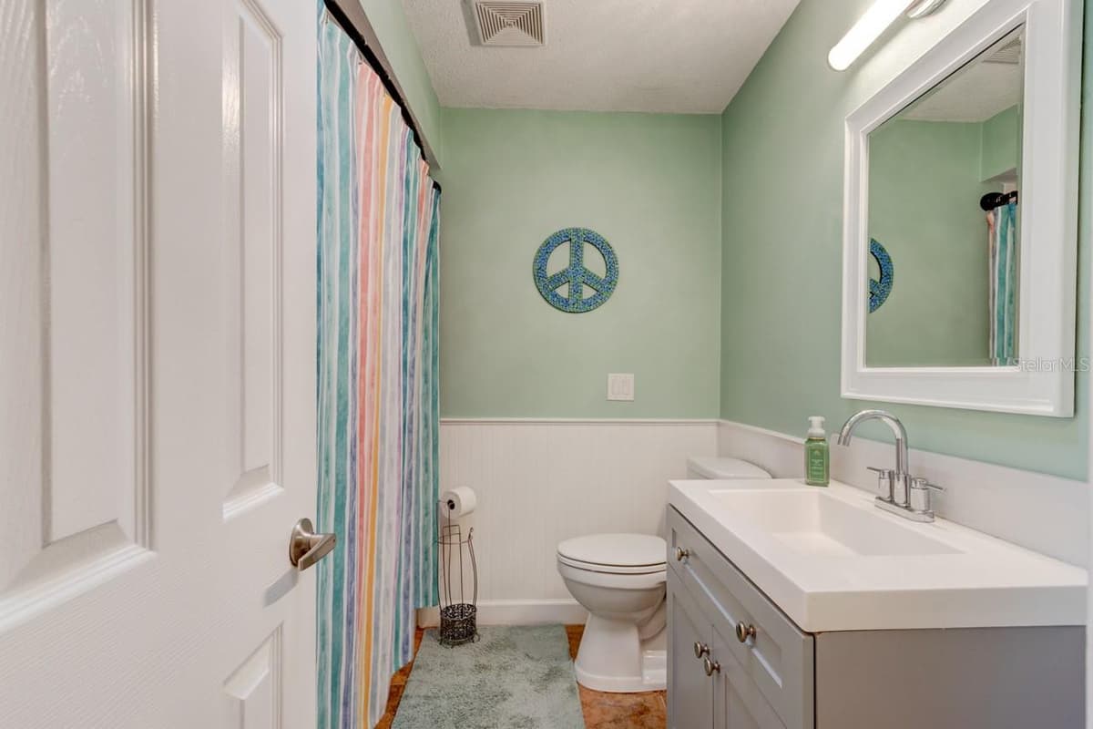 103 DEE STREET — photo 21 of 47
