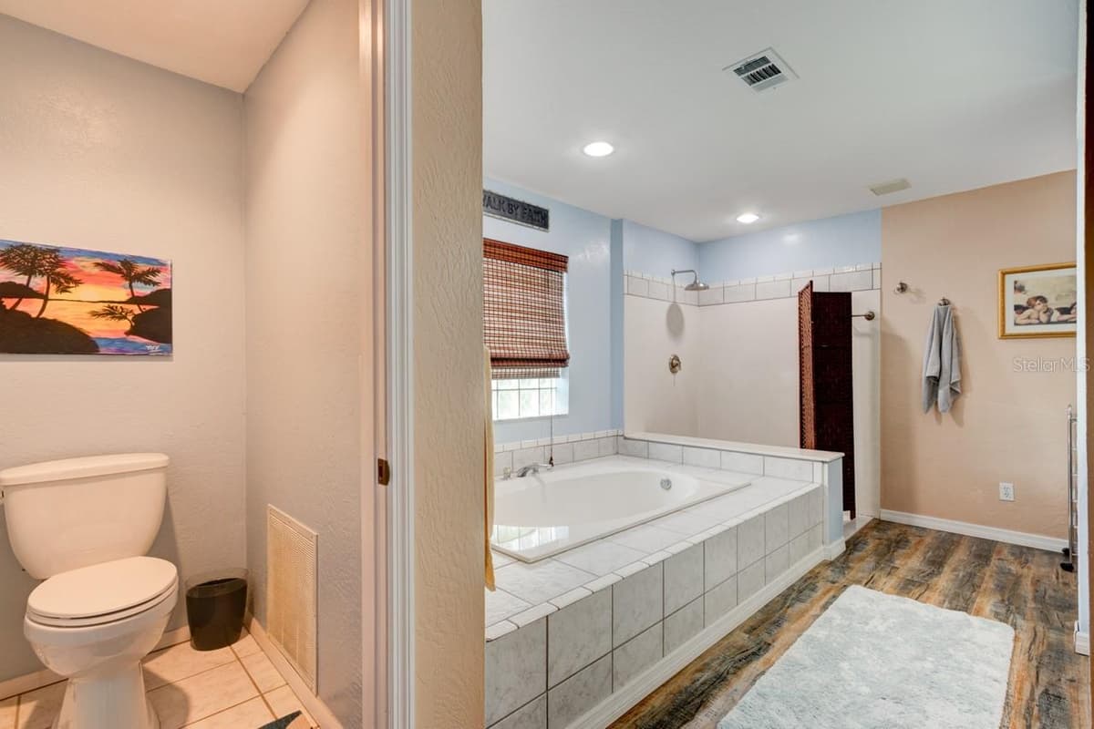 103 DEE STREET — photo 14 of 47