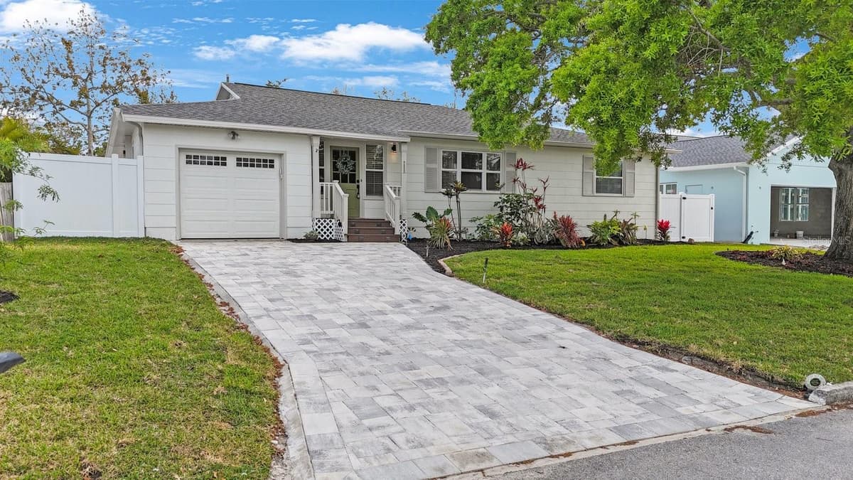 5020 15TH AVENUE — photo 37 of 40