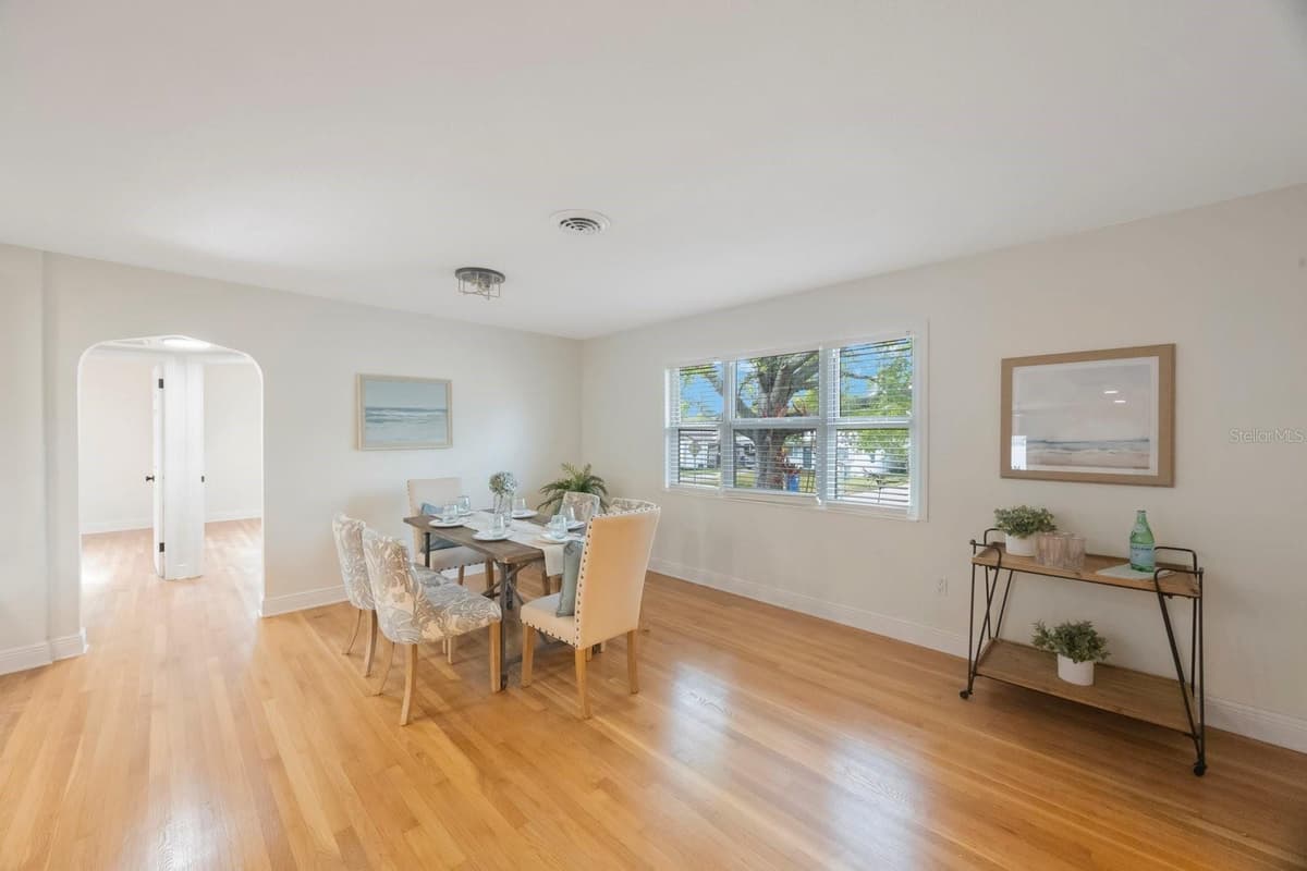 5020 15TH AVENUE — photo 4 of 40