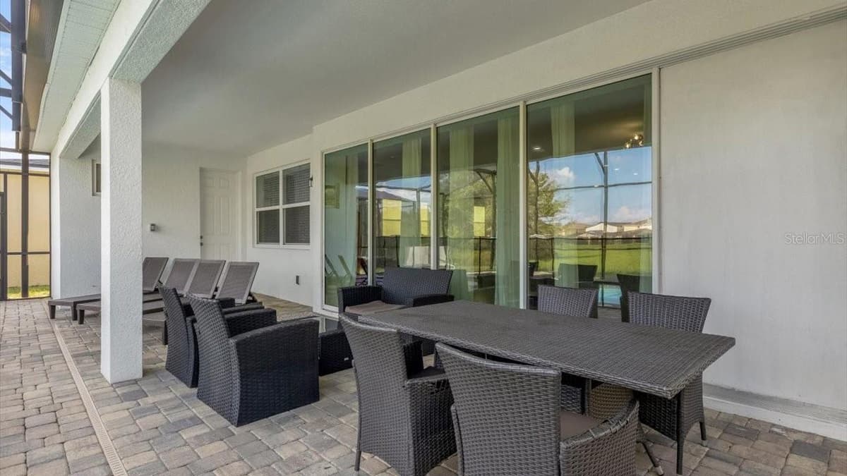 2089 TROPICAL PALMS CIRCLE — photo 79 of 85