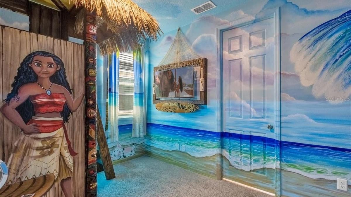 2089 TROPICAL PALMS CIRCLE — photo 31 of 85