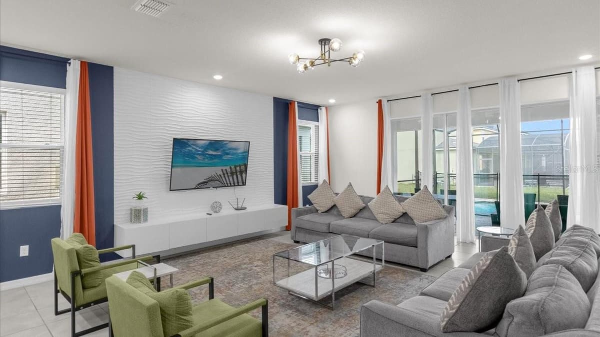 2089 TROPICAL PALMS CIRCLE — photo 16 of 85