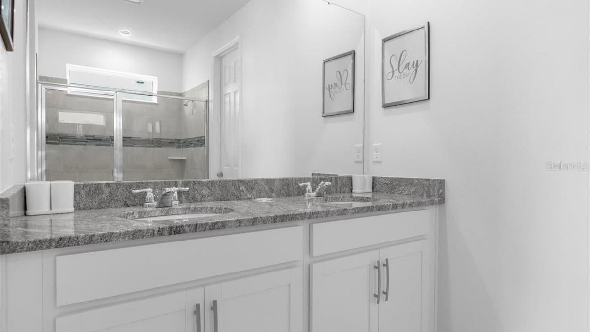 2089 TROPICAL PALMS CIRCLE — photo 66 of 85