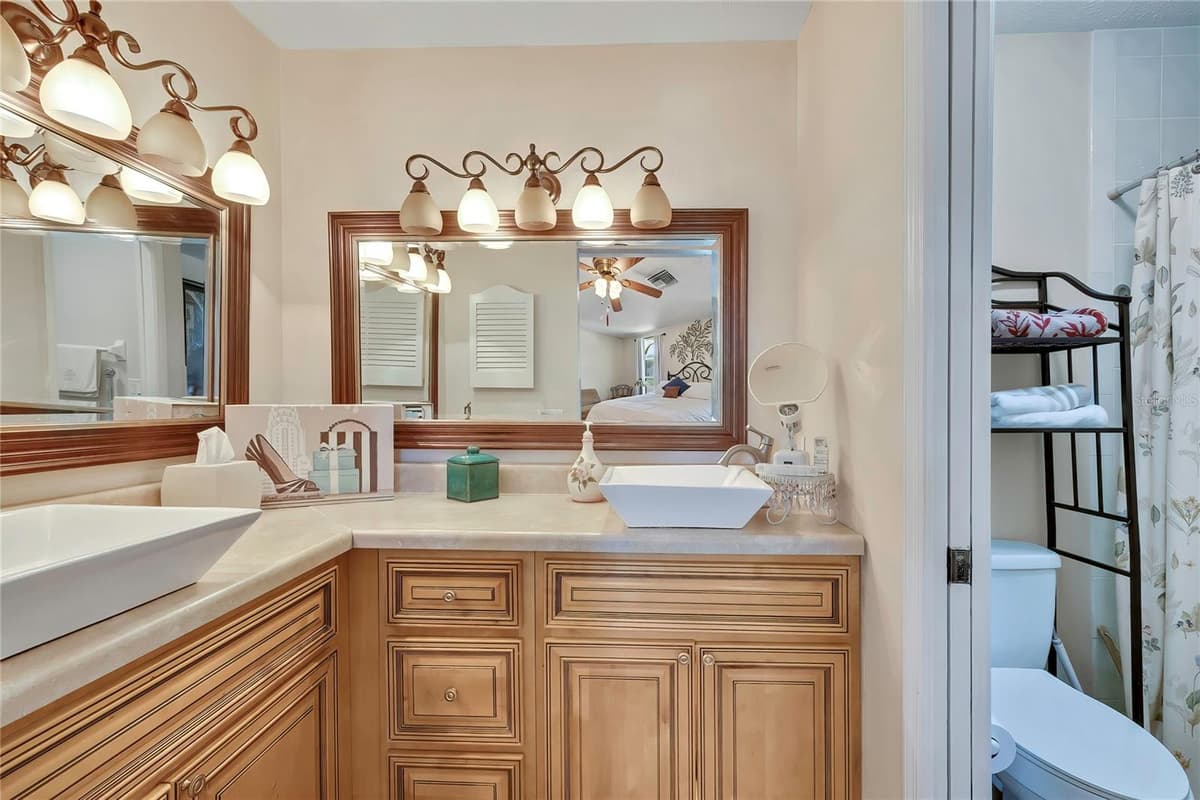 5426 LA PLATA DRIVE — photo 23 of 50