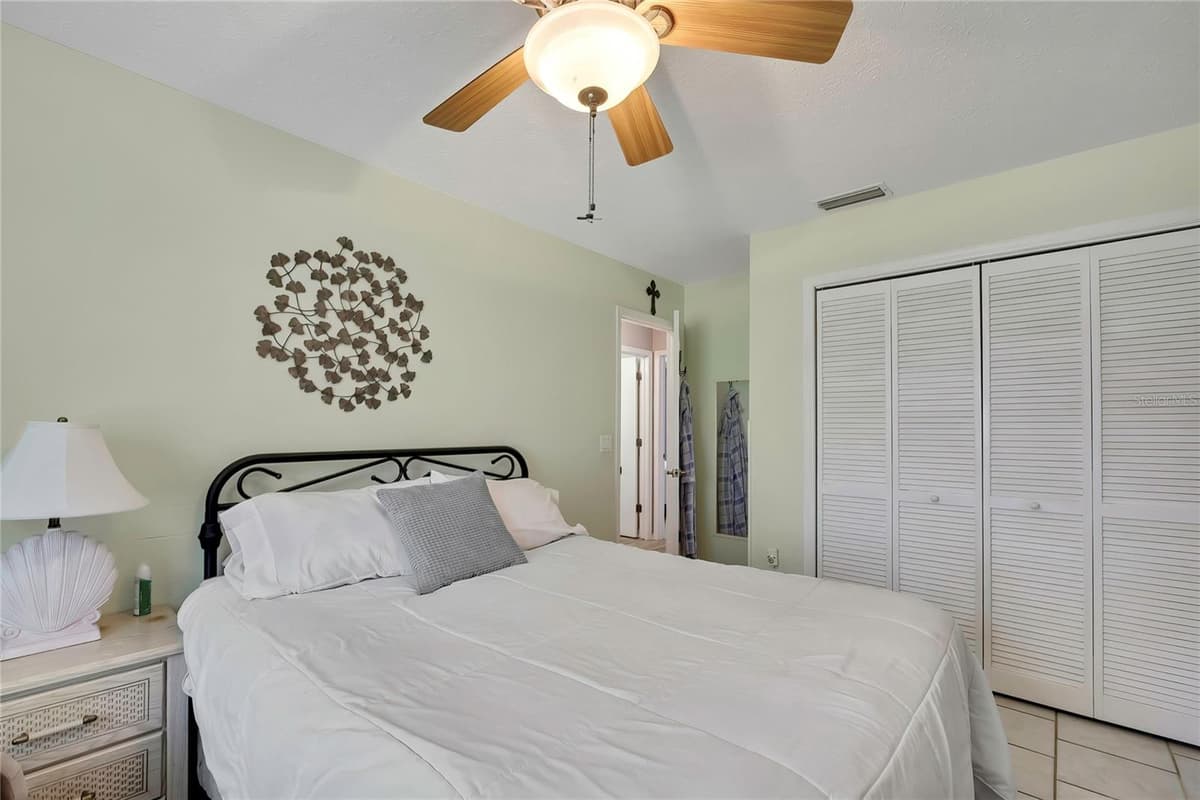 5426 LA PLATA DRIVE — photo 27 of 50