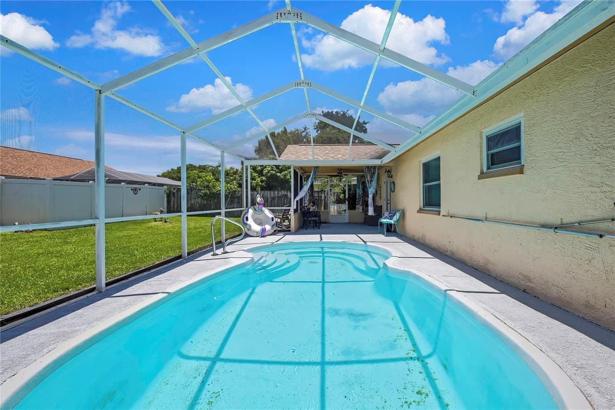 5426 LA PLATA DRIVE — photo 34 of 50