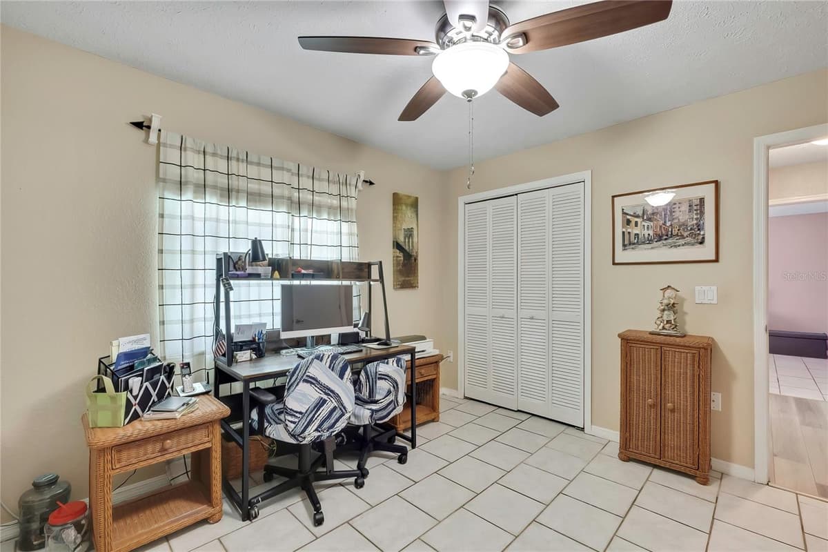 5426 LA PLATA DRIVE — photo 32 of 50