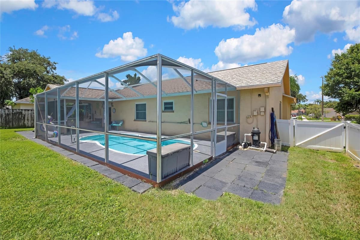 5426 LA PLATA DRIVE — photo 37 of 50