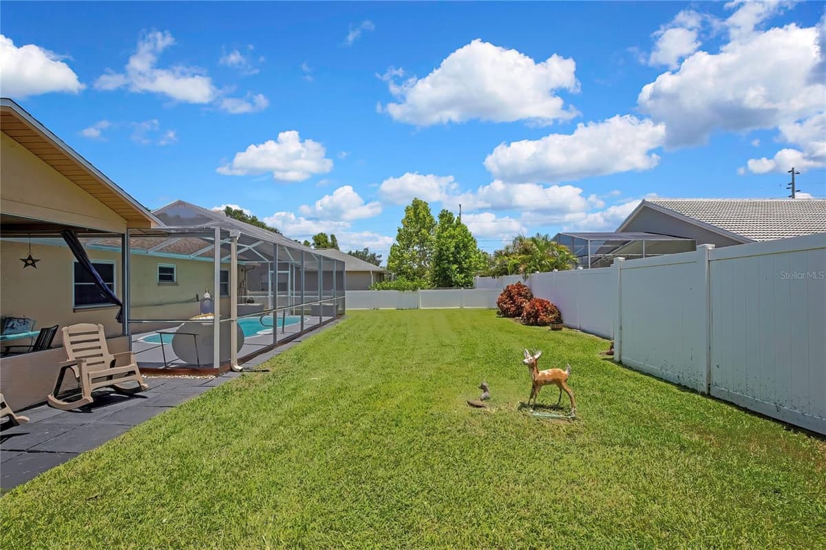 5426 LA PLATA DRIVE — photo 41 of 50