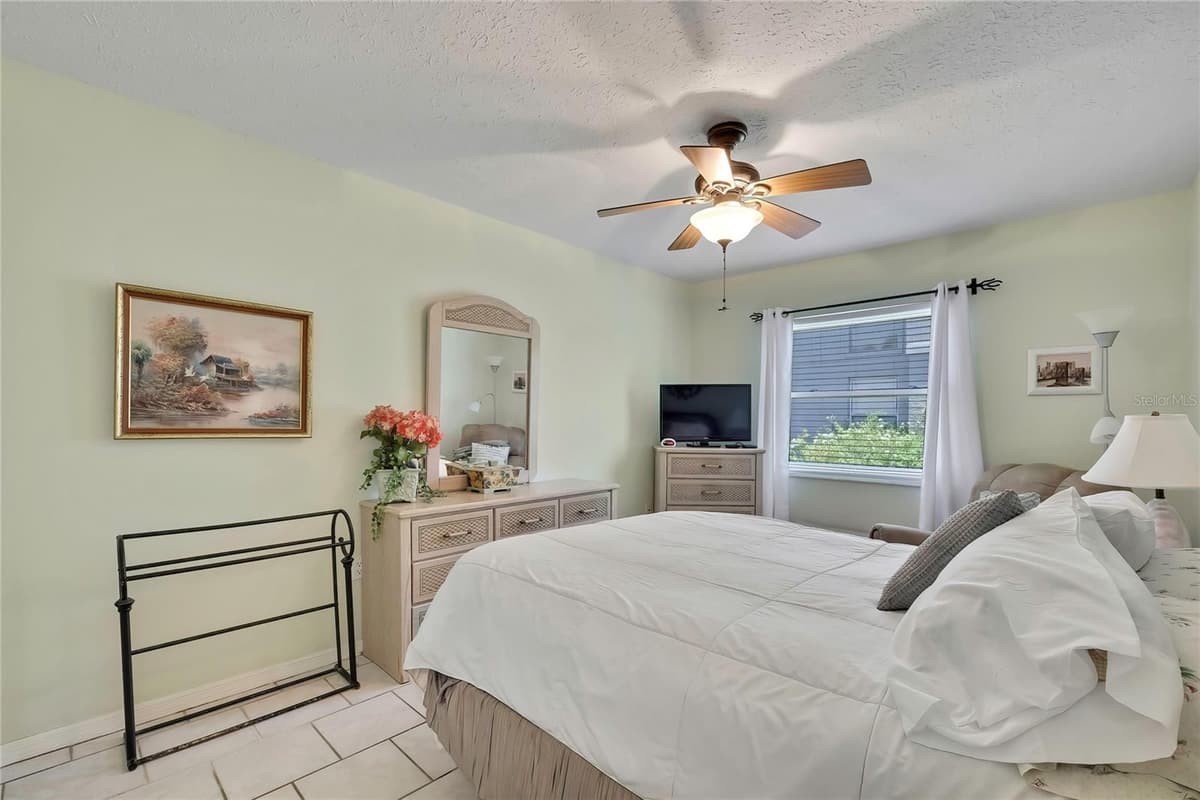5426 LA PLATA DRIVE — photo 26 of 50