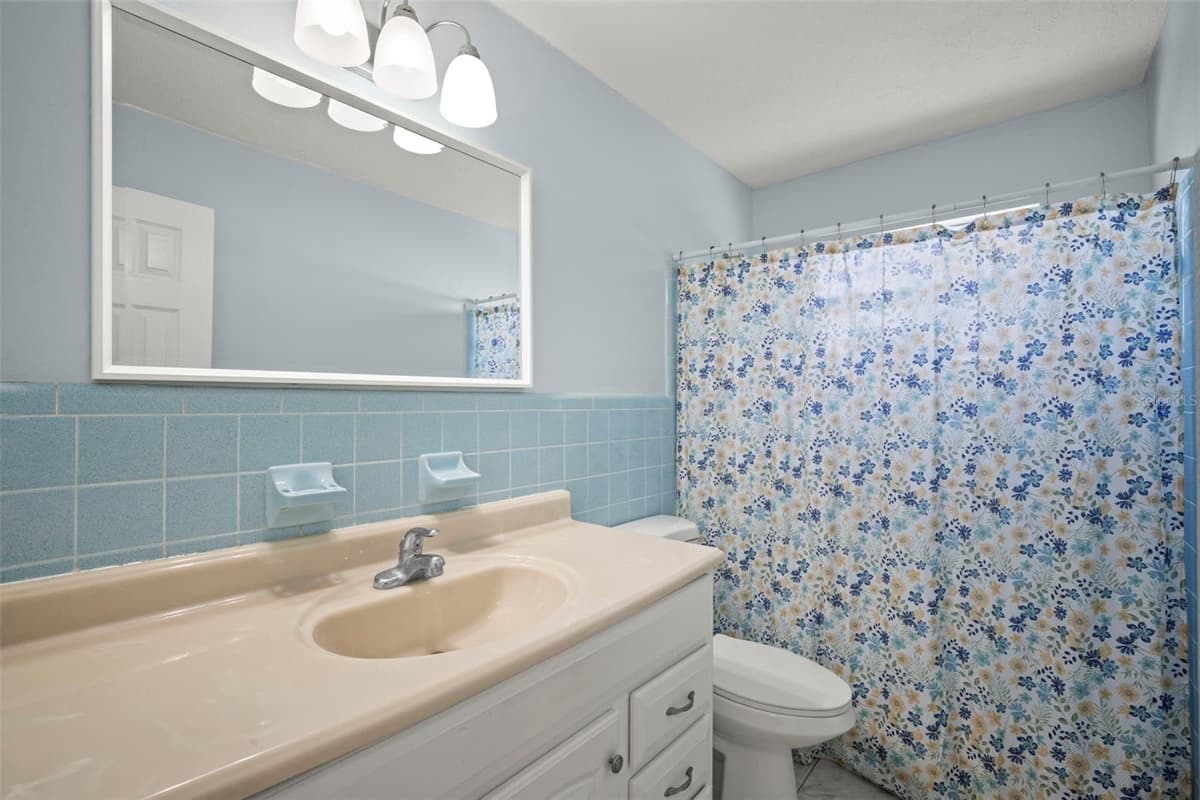1010 ILLINOIS ROAD — photo 15 of 26