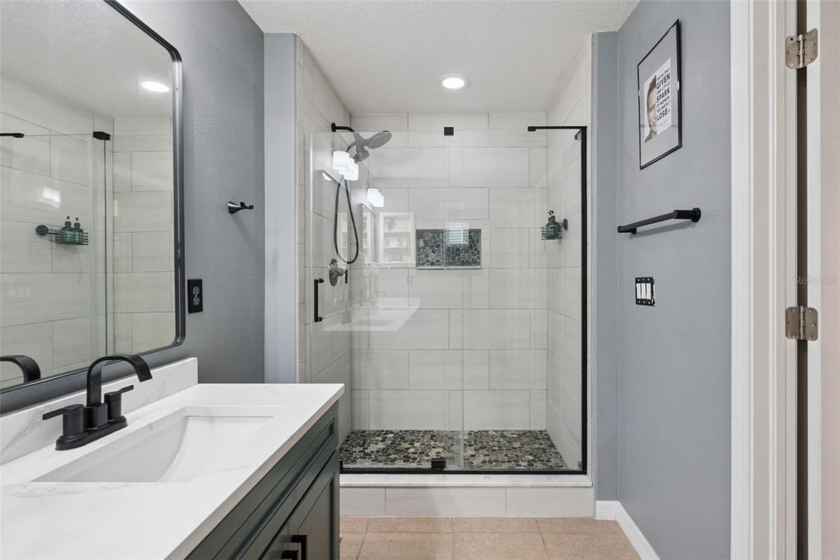 15514 CAMPDEN STREET — photo 17 of 29