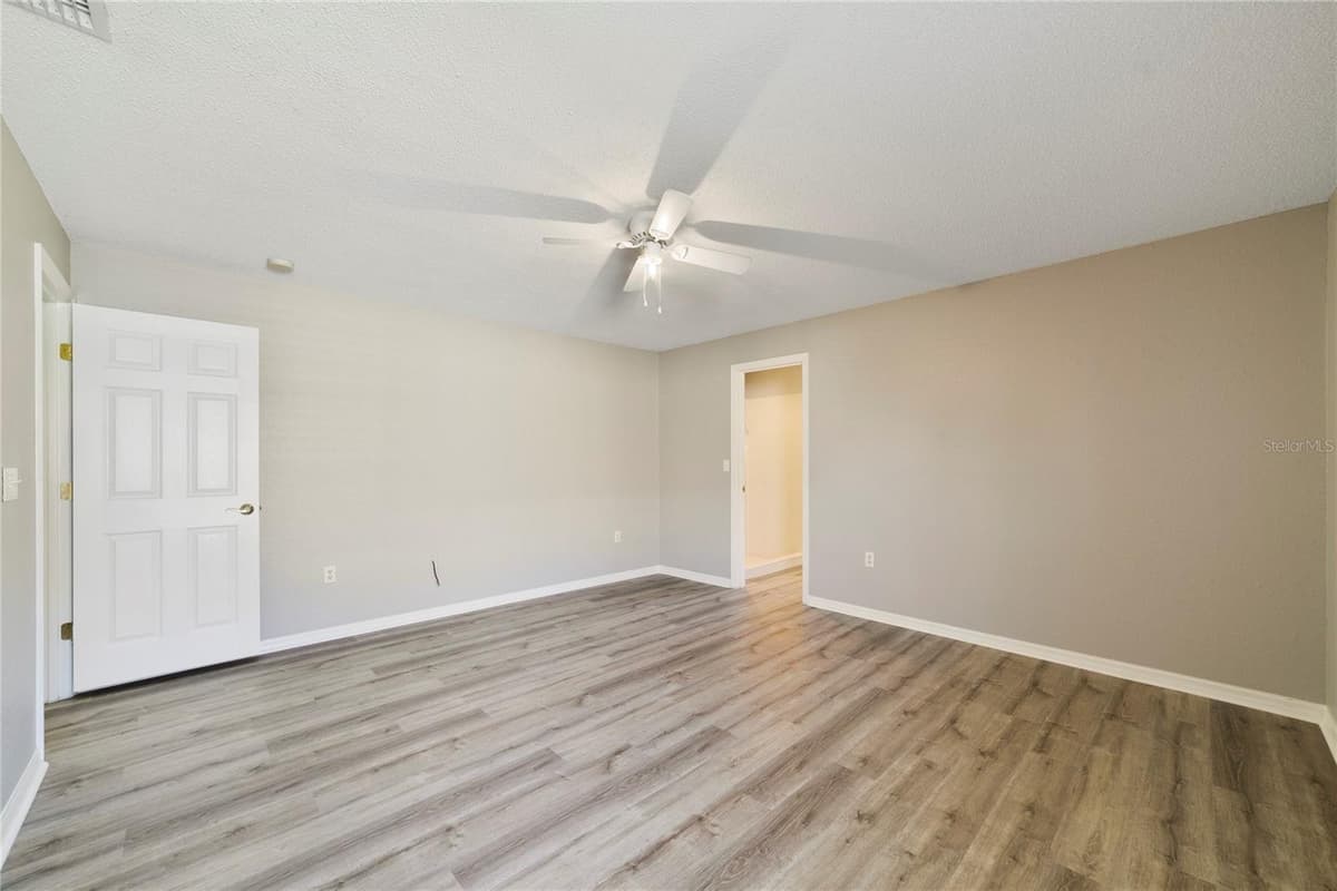437 JAY COURT — photo 10 of 25