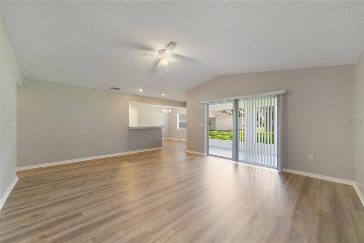 437 JAY COURT — photo 2 of 25