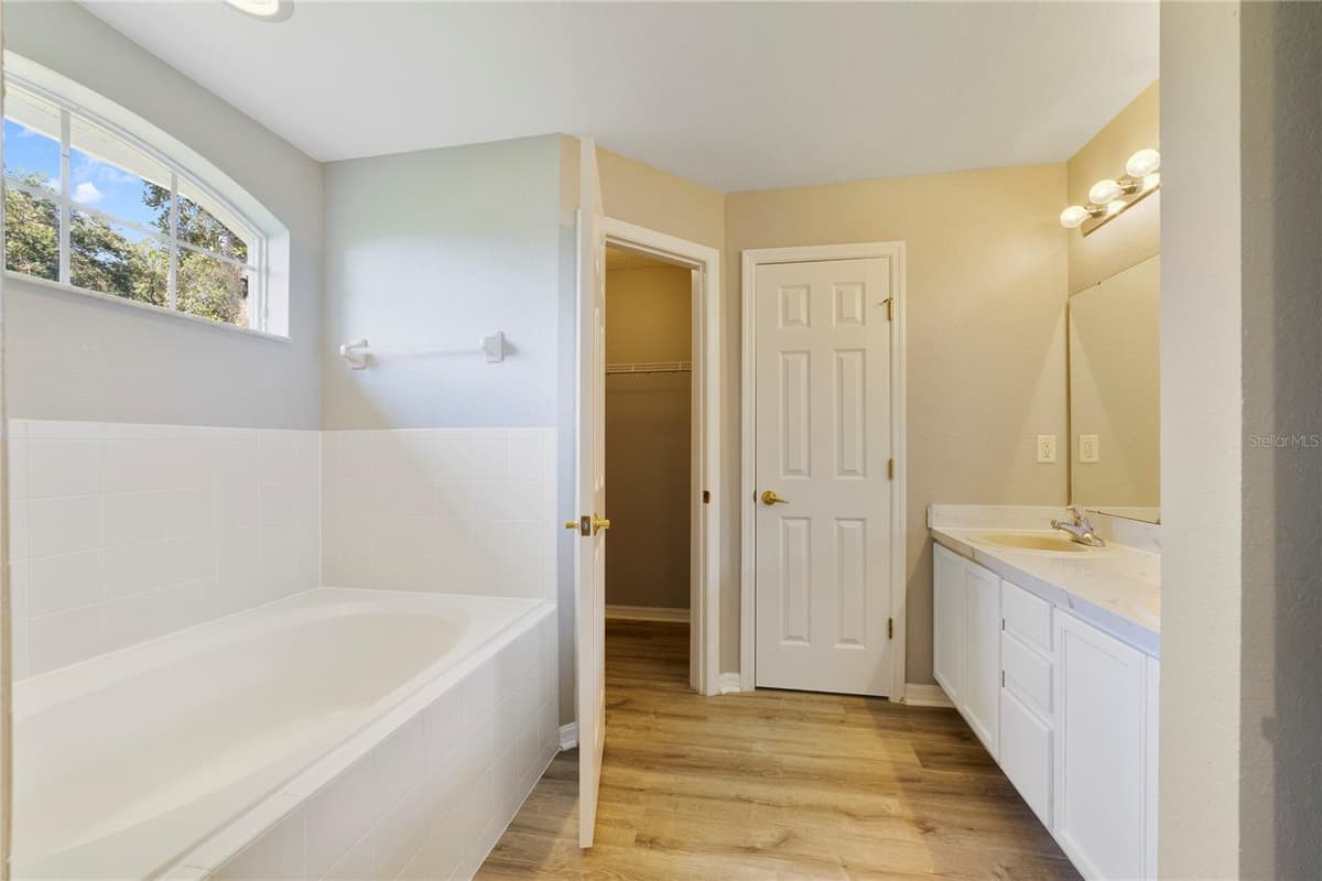 437 JAY COURT — photo 12 of 25