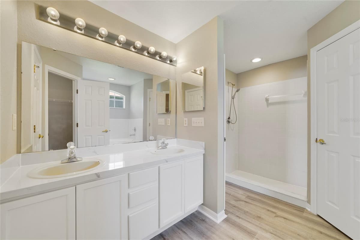 437 JAY COURT — photo 15 of 25