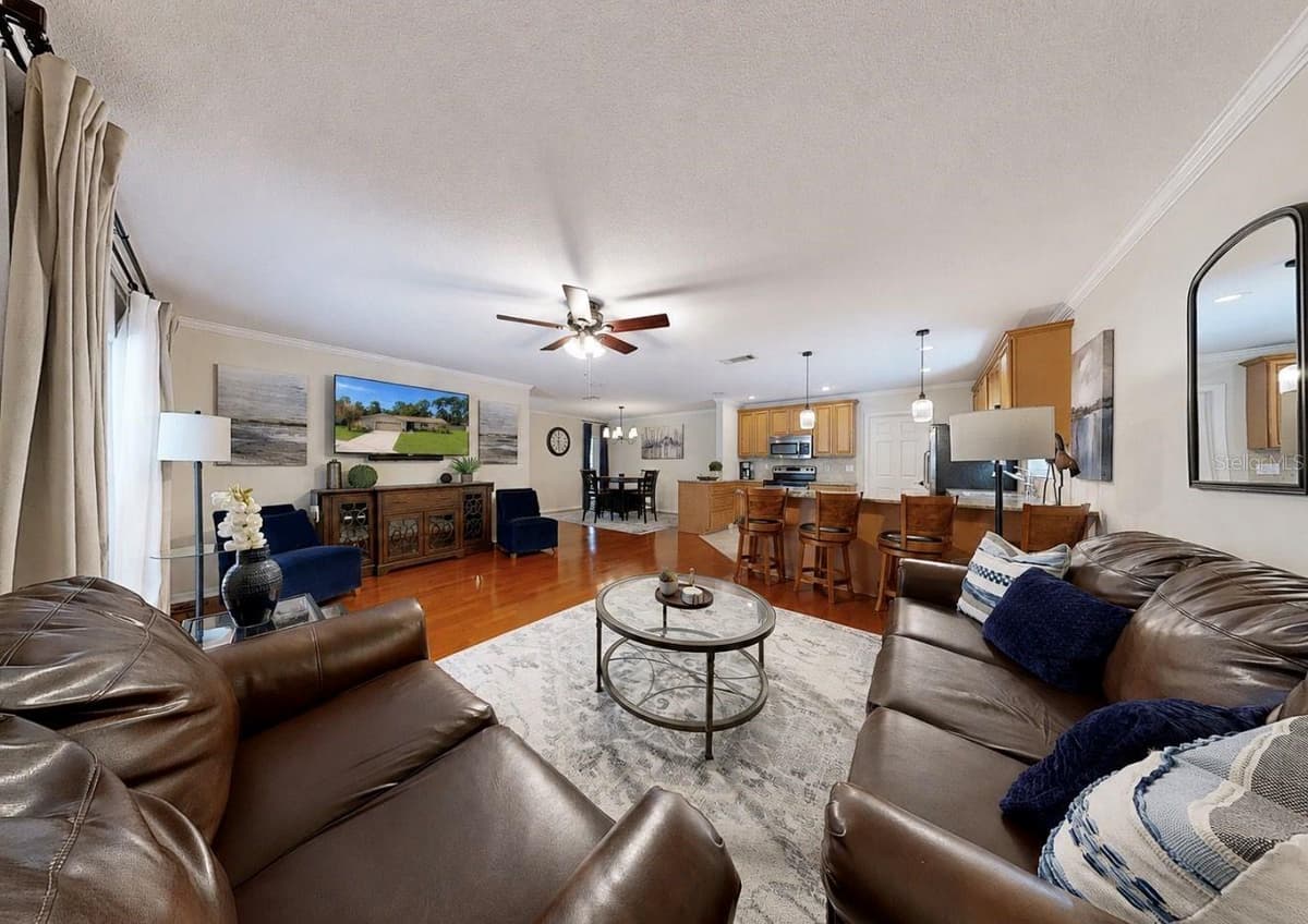 1005 HIGHGROVE COURT — photo 15 of 36