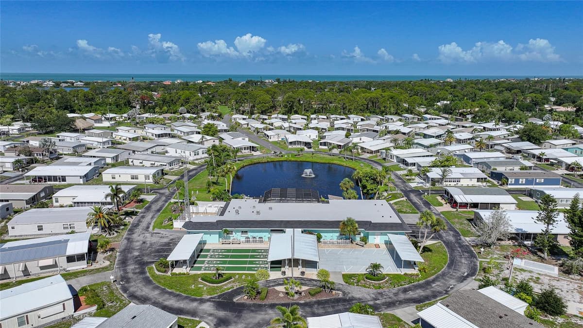 195 FIJI CIRCLE — photo 44 of 51